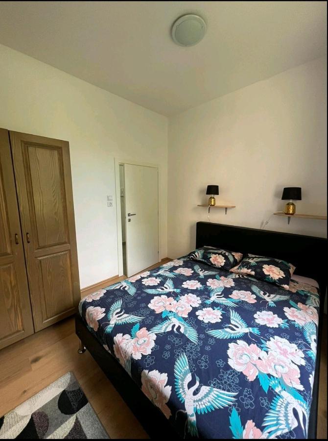 Apartment Eva Póla Kültér fotó