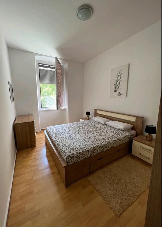 Apartment Eva Póla Kültér fotó